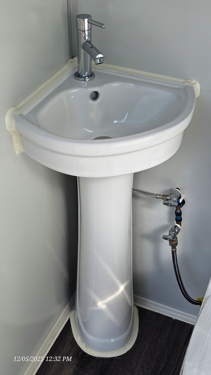 Single Toilet