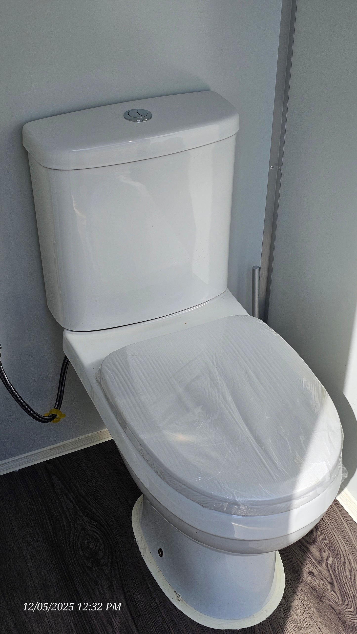Single Toilet