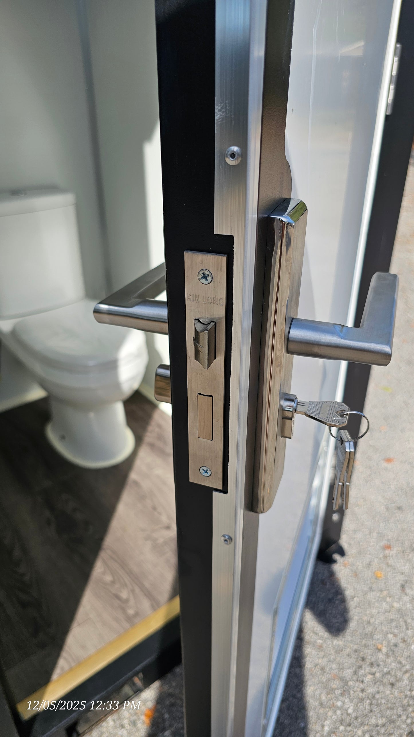 Single Toilet