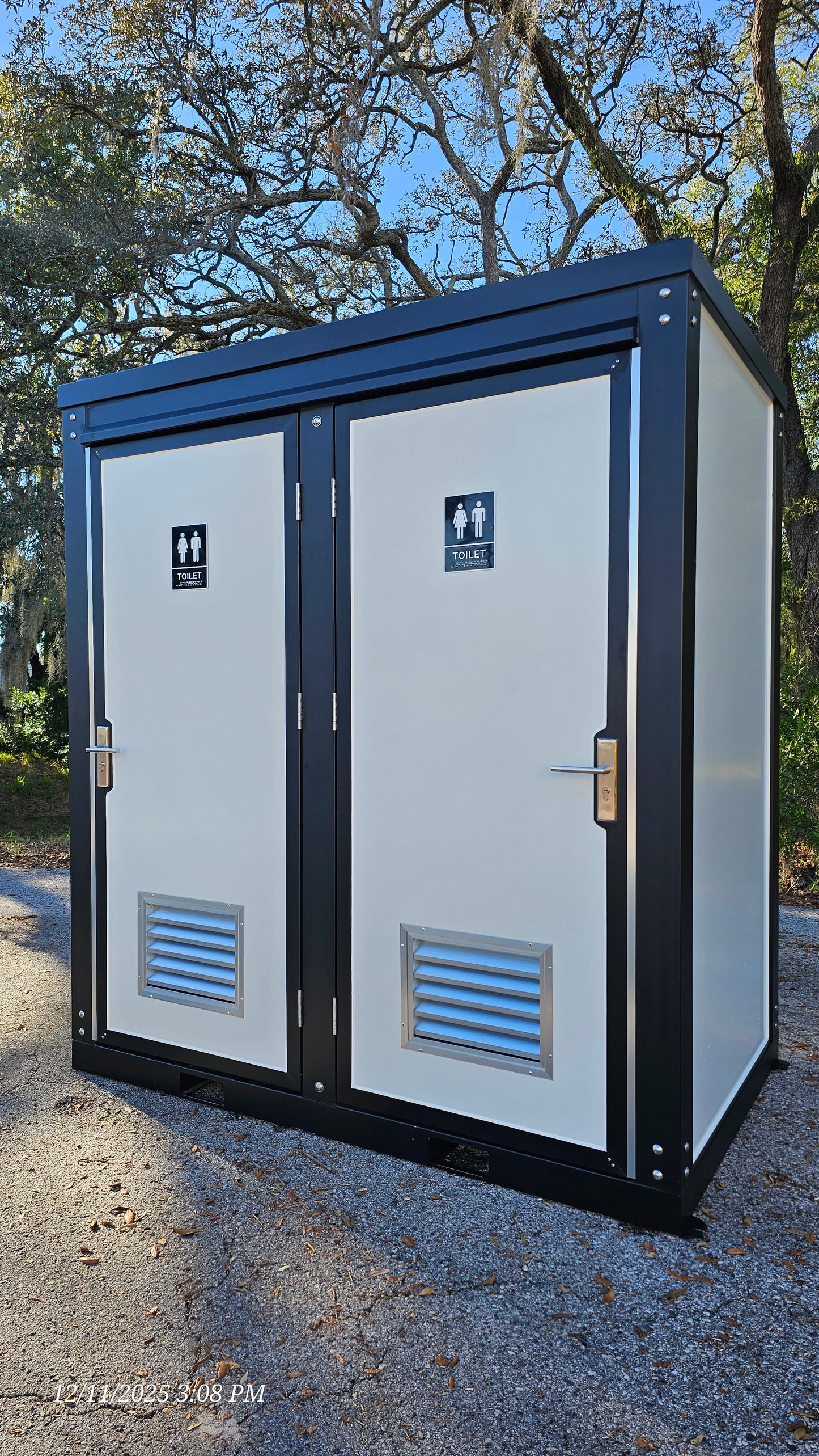 Double Toilet