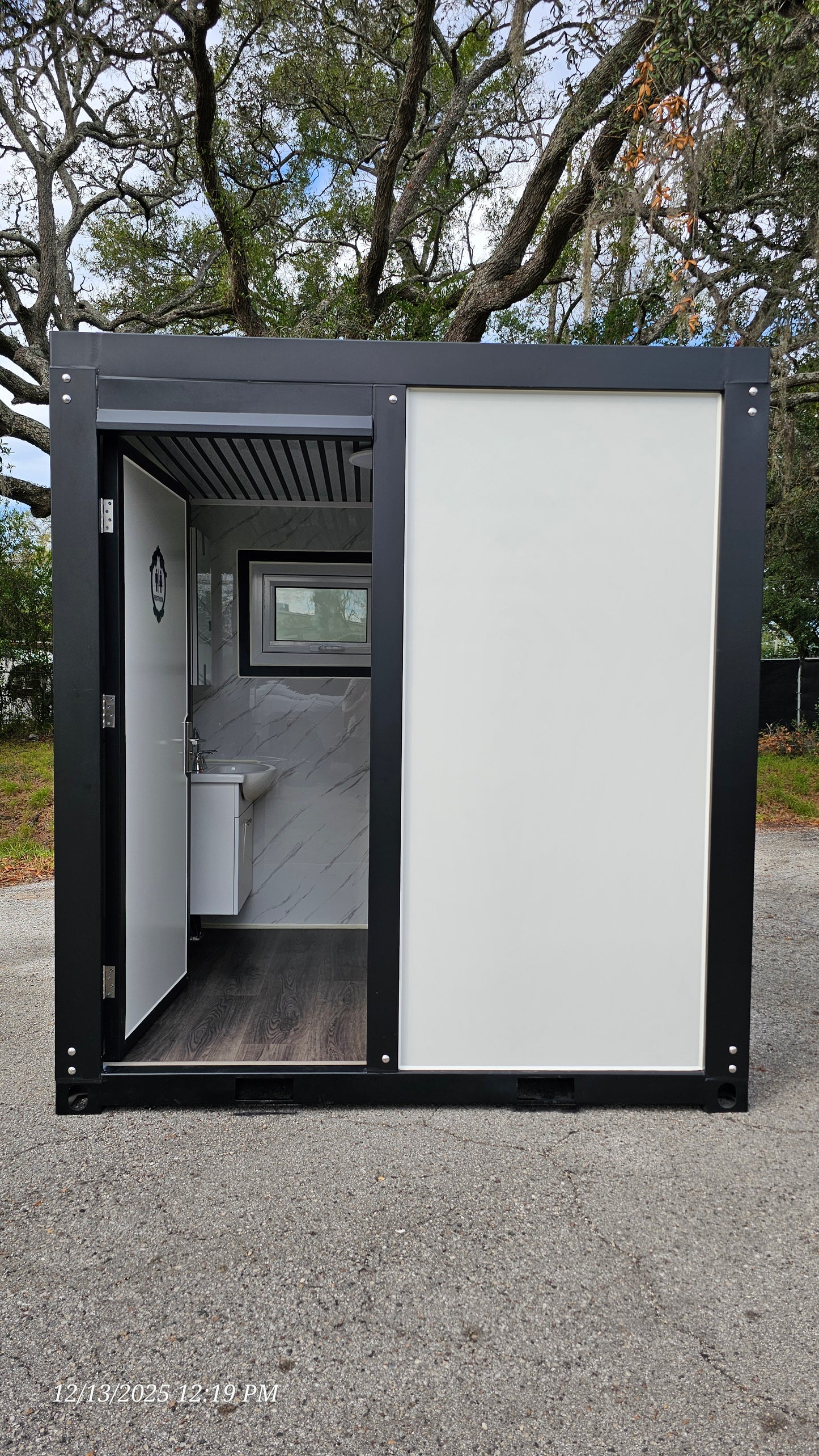 Large Shower Combo (square shower w/ curtain)