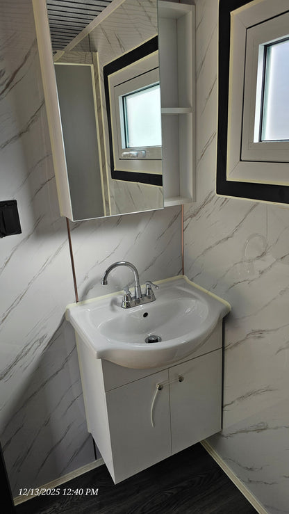 Large Shower Combo (square shower w/ curtain)